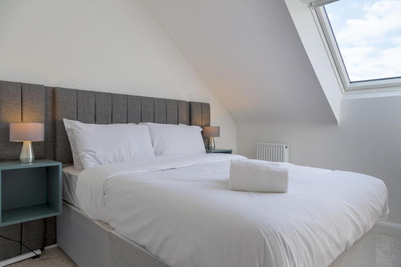 Вилла Pass The Keys Cheerful 4 Bed Central Townhouse Garden & Parking Бирмингем Экстерьер фото